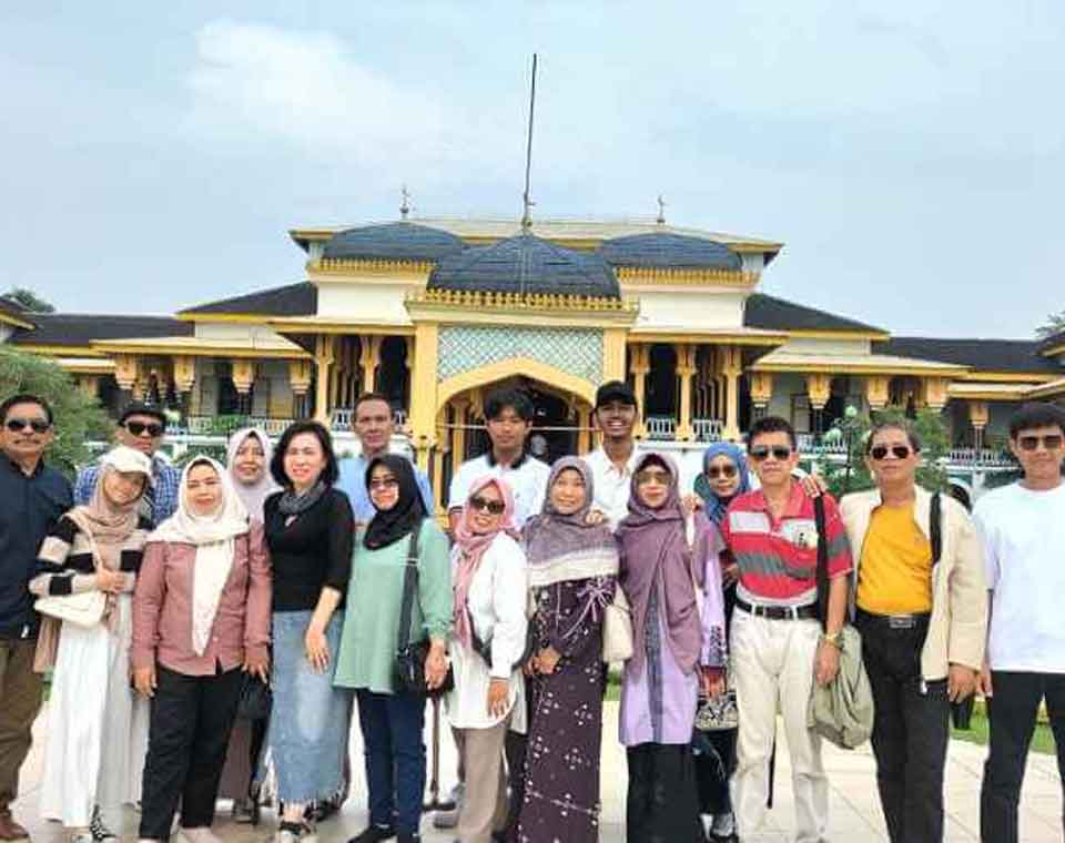Paket Kunjungan Kerja Medan