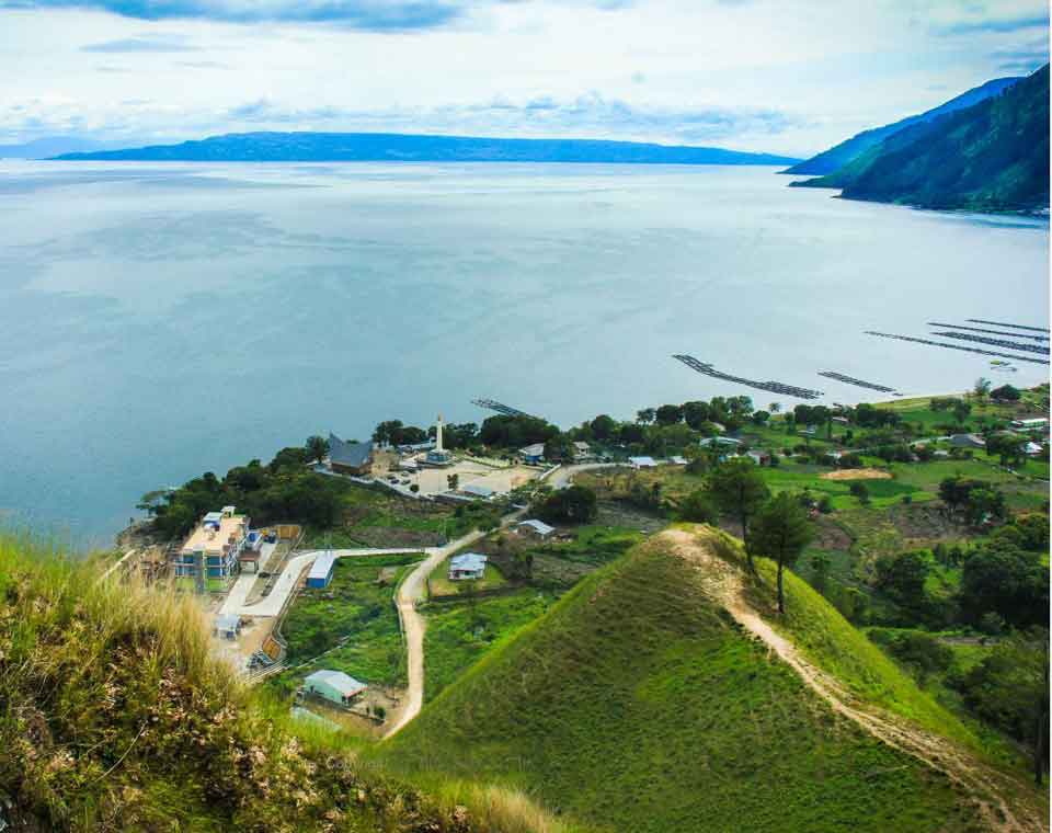 Tempat Wisata Menarik Danau Toba