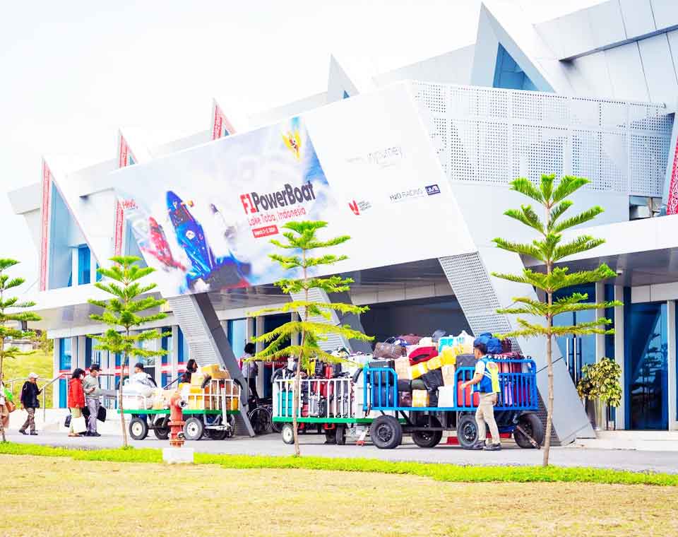 Bandara Sisingaangaraja XII