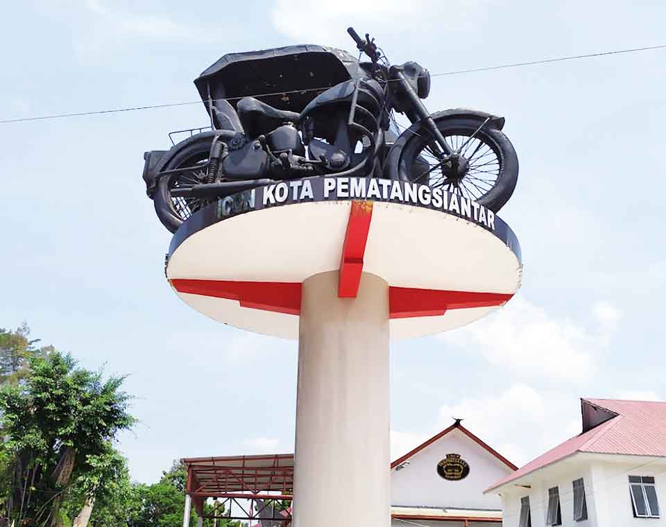 Tugu Becak Siantar