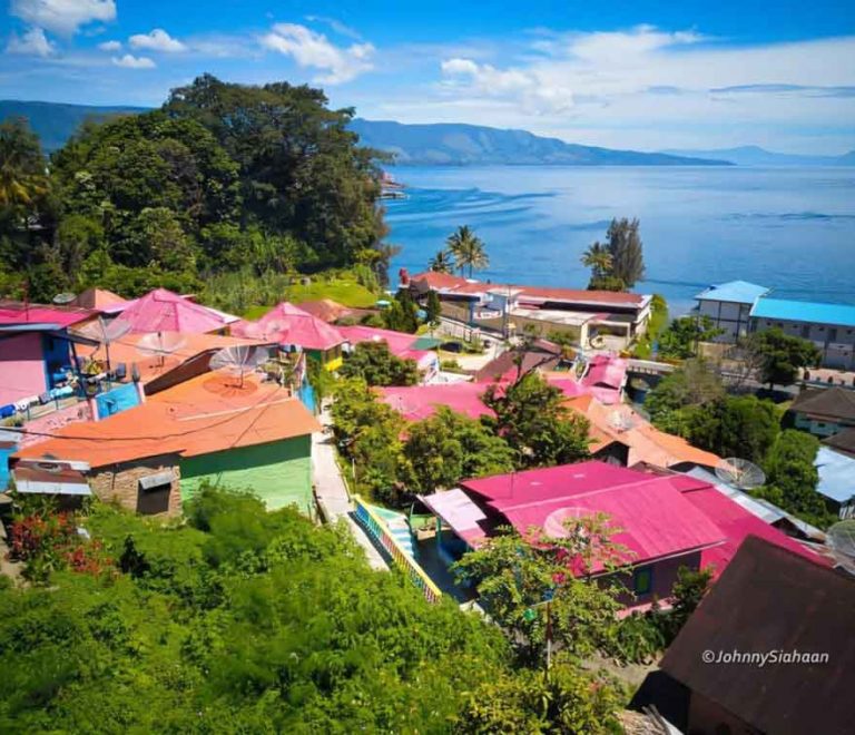 Desa Wisata Tigarihit