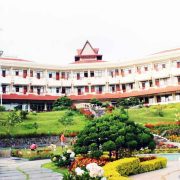 Hotel Sinabung Hills