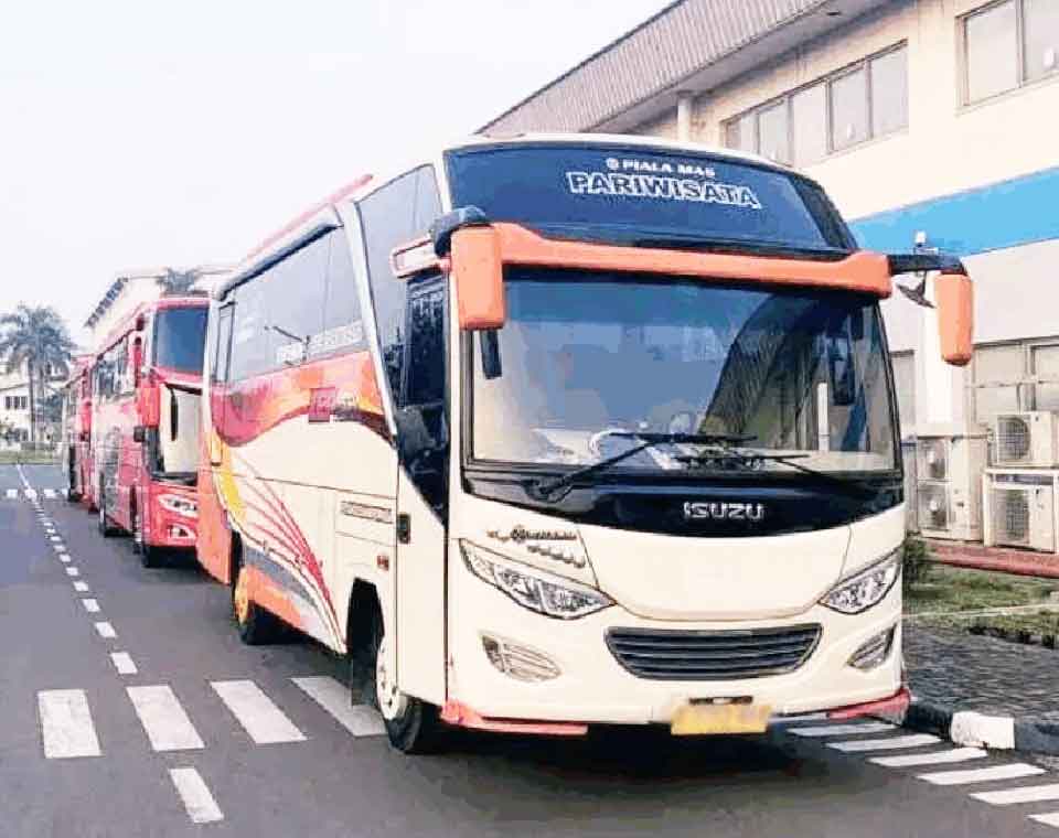 Sewa Medium Bus Medan