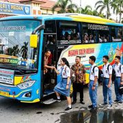 Bus Pariwisata Medan