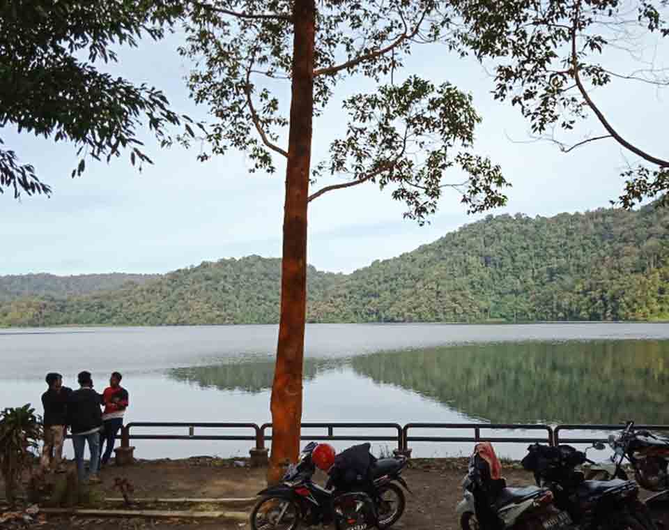 Danau Lau Kawar