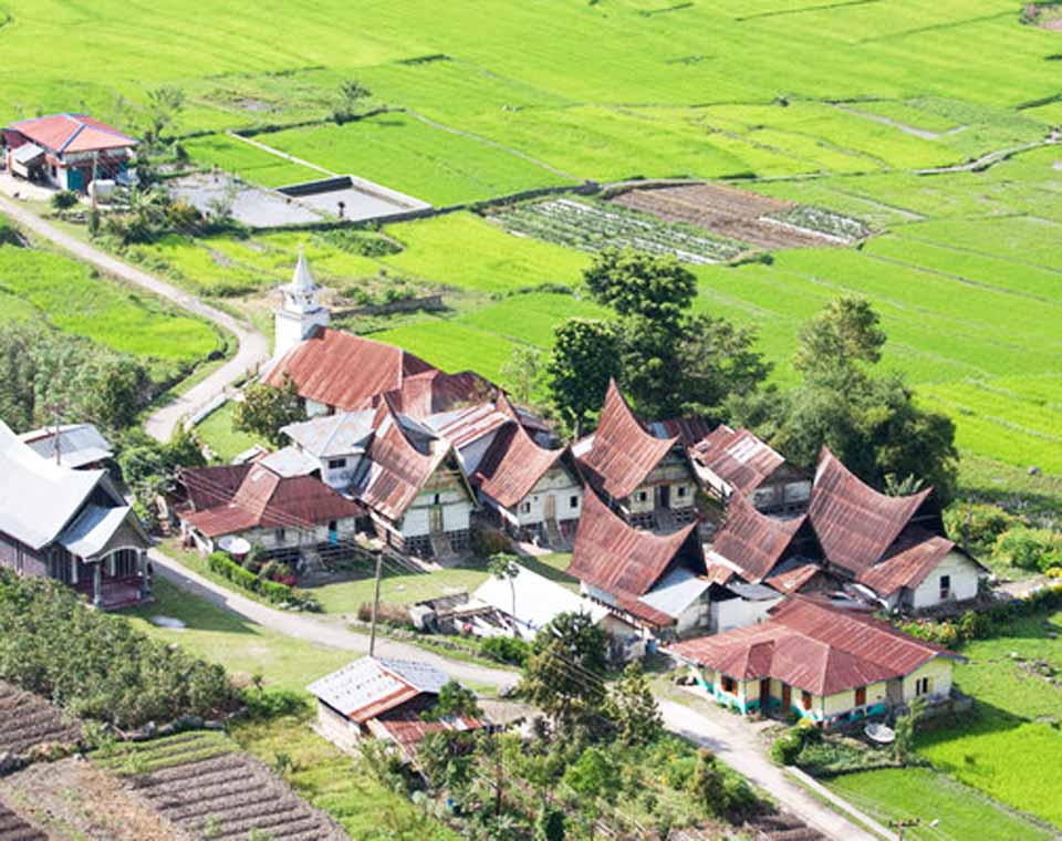 Sianjur Mula-Mula Samosir