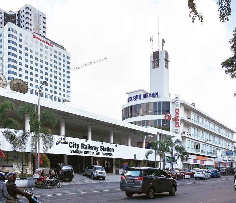 Stasiun Kereta Api Medan