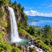 Air Rerjun Janji dekat Danau Toba