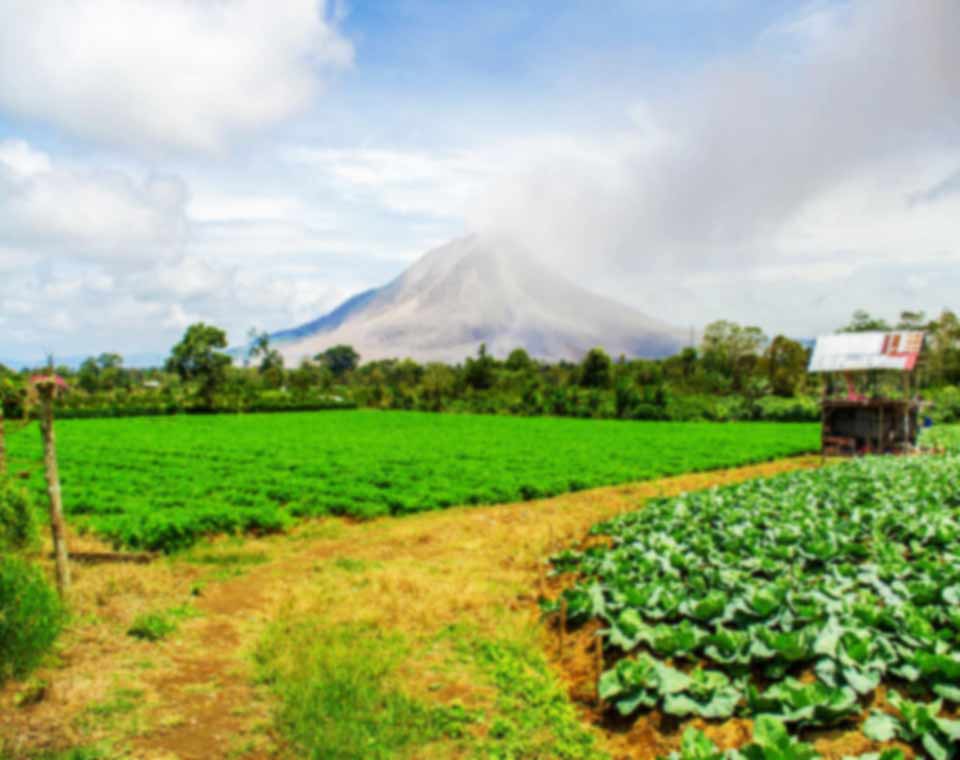 Pesona Gunung Sinabung Berastagi